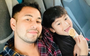 Rafathar Anak Raffi Ahmad Cover Lagu 'Ramadhan Datang' Bareng Temannya, Ekspresi Malah Bikin Salfok