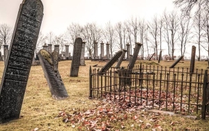Warga Jepang Mulai Tinggalkan Pemakaman Tradisional, Pilih Kuburan Modern yang Lebih Canggih