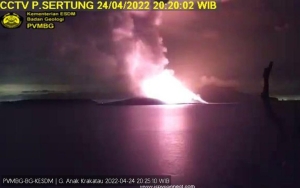 Pemerintah Pastikan Siap Hadapi Gunung Anak Krakatau yang Naik ke Level III di Tengah Arus Mudik