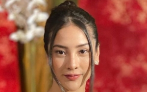 Aura Anya Geraldine Saat Kenakan Gaun Merah Bikin Salfok, Nama Paula Verhoeven Malah Ikut Terseret