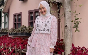 Fatin Shidqia Akui Miris Temukan Banyak 'Harta Karun' di Pantai