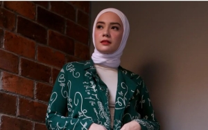 Putri Anne Unggah Foto Seorang Diri di Momen Lebaran, Makin Perkuat Isu Perselingkuhan Sang Suami?
