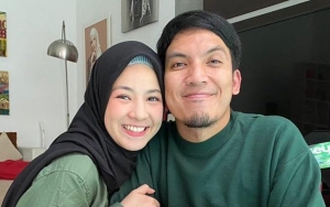 Momen Desta dan Istri Review Makanan Berujung Pada Hal Intim Viral Lagi, Sontak Banjir Gelak Tawa