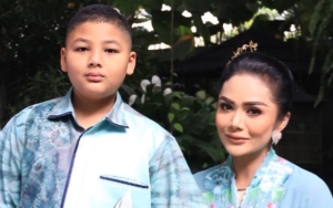 Dikira Operasi Besar, Momen Kellen Putra Krisdayanti Sunat Ditangani Belasan Dokter Picu Respon Syok