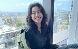 Baeksang Arts Awards 2022: Jung Ho Yeon Tampil Beda dan Sopan