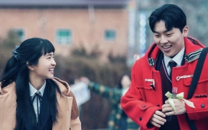 Baeksang Arts Awards 2022: Kim Tae Ri Asyik 'Bully' Choi Hyun Wook