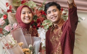 Bintang Emon Resmi Lamar Sang Kekasih Hati, Intip Suasananya yang Penuh Haru