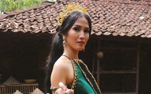 Pangling Banget, Begini Transformasi Aulia Sarah Saat Didandani Jadi Badarawuhi dengan Wujud Ular