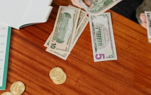 Buat Investasi Jangka Panjang