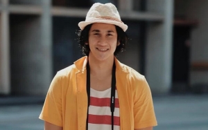 Vino Bastian Bikin Mewek Usai Bagikan Official Trailer 'Miracle In Cell No.7', Cara Promosi Disorot