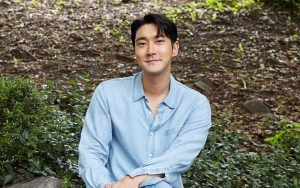 Choi Siwon Super Junior Ungkap Dijemput Jackie Chan Pakai Pesawat Pribadi