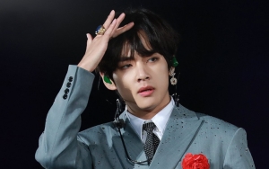 Tampan Paripurna, Penampilan V BTS di Premiere Film 'Broker' Berhasil Curi Fokus