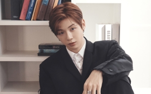 Lovable Oppa, 10 Potret Kang Daniel Yang Dikabarkan Bakal Hiatus Karena Saraf Terjepit