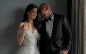 Deddy Corbuzier dan Sabrina Istri Cantik Makan 'Jauhan' Usai Nikah, Lirikan Malu-Malu Terkuak?