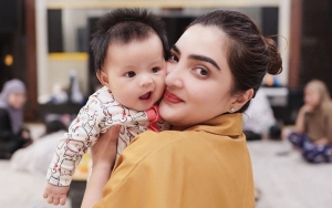 'Ngobrol' Bareng Ameena, Ashanty Heboh Abis Sampai Meneteskan Air Mata