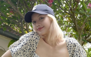 Tiba di Korea, Cara Lisa BLACKPINK Perlakukan Fans di Bandara Tunjukkan Kepribadian Aslinya