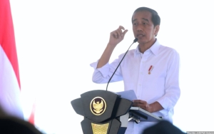Jokowi Sebut Ekonomi 60 Negara Bakal Ambruk, Geram Kementerian Masih Belanja Produk Impor