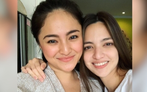 Heboh Soal 'Gak Dianggap Teman', 7 Potret Persahabatan Manis Nia Ramadhani-Marshanda