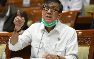 Menkumham Yasonna Laoly Jatuh Kala Bersepeda di Medan, Begini Kondisinya