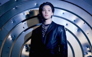 Pemandangan Tak Lazim, Pemotretan Pamer Dada Bidang Jimin di Weverse Bikin Fans Heboh
