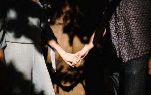 Tak Melulu Buruk, Berikut 7 Manfaat Gaya Kencan Pocketing Relationship