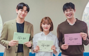 'Today's Webtoon' Rilis Potret Kim Sejeong Bareng Choi Daniel & Nam Yoon Su, Cocok Mana?
