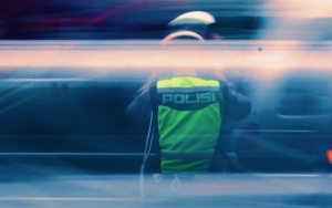 Marah dan Gigit Polisi Gegara Ditegur Lawan Arah, Mahasiswi Ini Dijadikan Tersangka