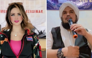 Barbie Kumalasari Kembali Pamer Penampilan Cetar Saat Berhijab, Ustaz Derry Sulaiman Tulis Doa Ini