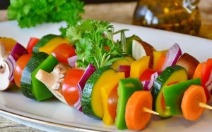 Seorang Ibu Tega Membiarkan Balita Mati Kelaparan Demi Diet Vegan