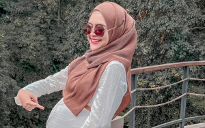 Aksi Ria Ricis Gendong Jeje Tuai Kecaman: Anak Aku yang Mau 