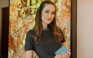 Menolak Tua, Luna Maya 'Menjelma' Jadi Gadis Sekolahan dengan Pakai Seragam Ini