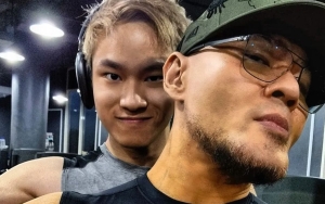 Azka Putra Deddy Corbuzier Bikin Ngeri Angkat Minibus dan Truk Pakai Otot, Netizen: Saingan Limbad