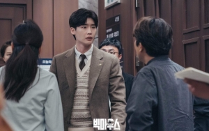 Lee Jong Suk Ungkap Perjuangan Akting Sebagai Pengacara dan Penipu Genius di 'Big Mouth'