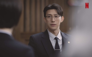 'Badut' Tampan, Atasan Park Eun Bin di 'Extraordinary Attorney Woo' Sukses Curi Fokus