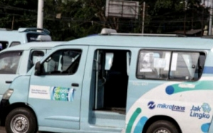 Keluh Kesah Sopir Angkot Sepi Penumpang Usai Heboh Kasus Pelecehan Seksual