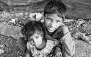 Pekerja Anak di Pakistan Tewas Disiksa Cuma Gara-gara Makan Makanan di Kulkas Majikan