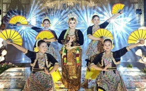 SAH! 10 Momen Bahagia Pernikahan Lebby Wilayati Keponakan Dewi Persik