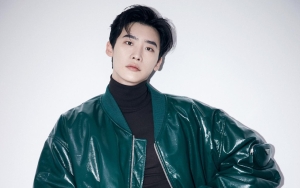 Merger dengan Agensi Song Joong Ki, 10 Potret Perjalanan Karier Lee Jong Suk
