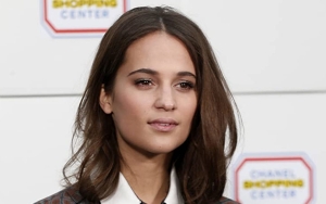 Alicia Vikander Ceritakan Pengalaman Menyakitkan Saat Keguguran