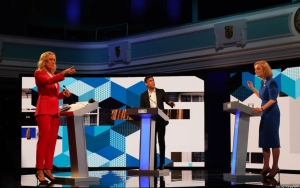 Aksi Debat 2 Kandidat Calon PM Inggris Terhenti Usai Moderator Pingsan