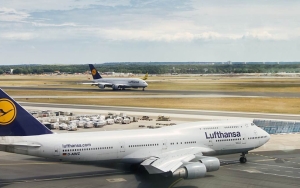 Lufthansa Terpaksa Batalkan Hampir Seluruh Penerbangan Buntut Pemogokan Staf