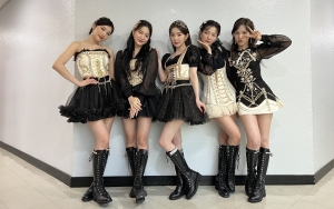 Red Velvet Pose Gemas di Postingan Ultah ke-8, Member Ini Malah Member Abs 