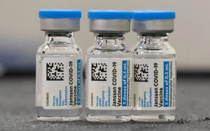 Afrika Selatan Laporkan Kematian Pertama Yang Terkait Langsung Dengan Vaksin COVID J&J