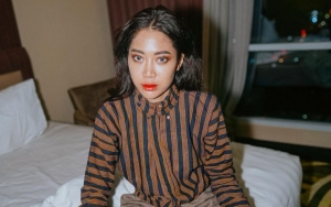 Penampilan Widy Vierratale Pakai Topeng Saat Manggung Sukses Curi Perhatian, Mirip Lucinta Luna?