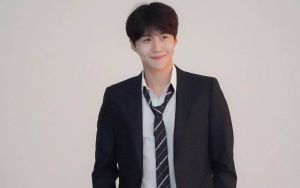 Harga Outfit Kim Seon Ho Dibanderol Mahal, Ada yang Hadiah Dari Fans