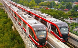 LRT Jakarta Disebut Masih Sepi Penumpang, Pengamat Beber Penyebabnya