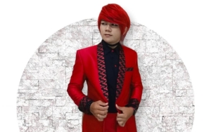 Ngaku Terinspirasi G-Dragon Hingga Lee Min Ho, Intip 10 Gaya Outfit Pesulap Merah