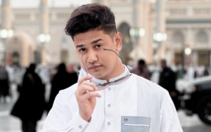 Syakir Daulay Pamer Foto Bareng Promosikan Lagu Baru, Kekeyi: Keliatan Bahagia Sekali Ya Kita