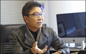 Bikin Heboh, Lee Soo Man Pendiri SM Entertainment Terciduk Liburan di Surabaya