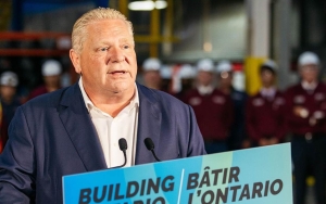 Perdana Menteri Ontario Batuk Hebat Usai Tersedak Lebah Saat Konferensi Pers